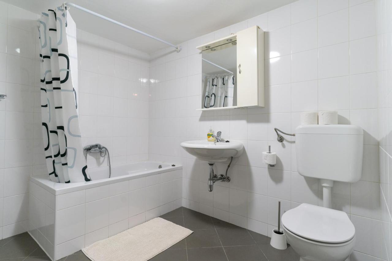 Apartment Milka Rovinj Exterior photo